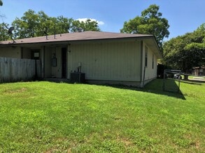 3602 Western St in Bryan, TX - Building Photo - Building Photo