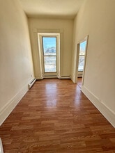 72 3rd St-Unit -3 in Bangor, ME - Building Photo - Building Photo