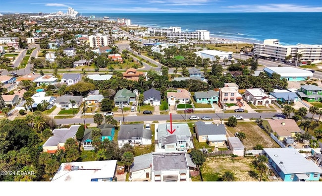 518 Hillside Ave in Daytona Beach, FL - Foto de edificio - Building Photo