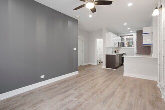 1708 W Juneway Terrace in Chicago, IL - Building Photo - Building Photo