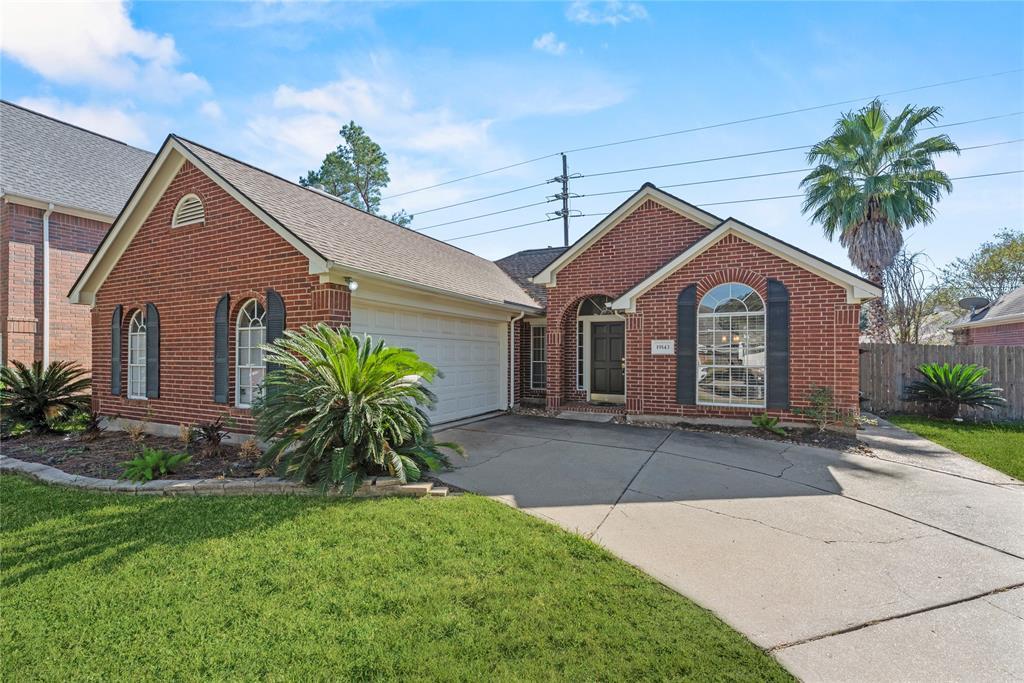 19143 Tobacco Rd in Katy, TX - Building Photo