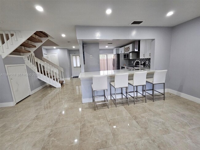 2225 NW 45th Ave in Coconut Creek, FL - Building Photo - Building Photo