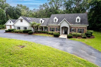 2506 SW 9th Dr in Gainesville, FL - Building Photo - Building Photo