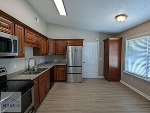 628 Honey Ridge Ln in Hinesville, GA - Building Photo - Building Photo