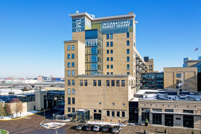 290 Market St in Minneapolis, MN - Foto de edificio - Building Photo