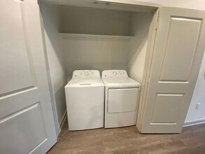 2670 S A.W. Grimes Blvd in Round Rock, TX - Building Photo - Building Photo