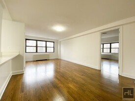 E 88th St in New York, NY - Building Photo