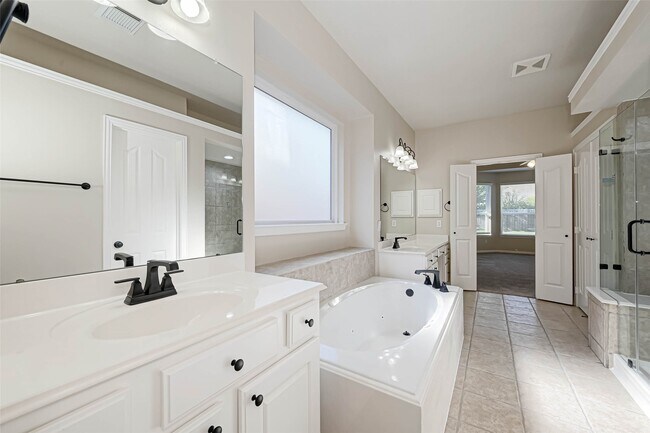 property at 4603 Camden Brook Ln