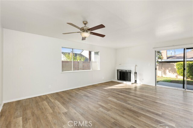 1172 N Shattuck St-Unit -C in Orange, CA - Foto de edificio - Building Photo