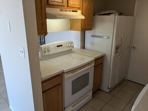 5436 W Sheena Dr, Unit 5436 in Glendale, AZ - Building Photo - Building Photo