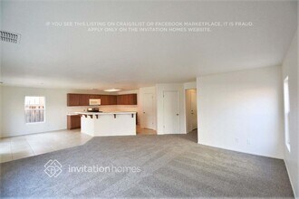 382 Craftsman Dr in Lathrop, CA - Building Photo - Building Photo