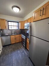 219-27 67th Ave, Unit 1 in Queens, NY - Building Photo - Building Photo