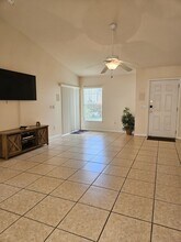 297 Blue Jay Way in Davenport, FL - Building Photo - Building Photo