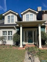 1532 River Bend Pl SE in Decatur, AL - Building Photo