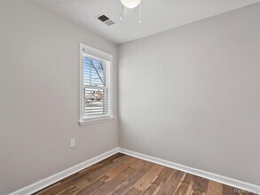 23462 Carlisle Ave in Hazel Park, MI - Building Photo - Building Photo