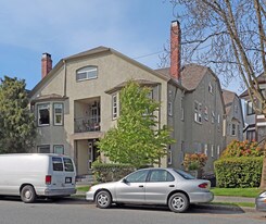 Cecilia Court in Vancouver, BC - Building Photo