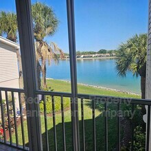 2731 Citrus Lake Dr, Unit Apt 202 in Naples, FL - Building Photo - Building Photo