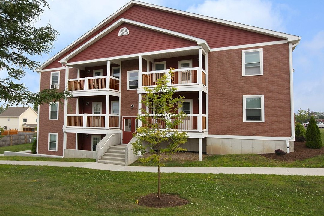 Gregory Heights Apartments in Plattsburgh, NY - Building Photo