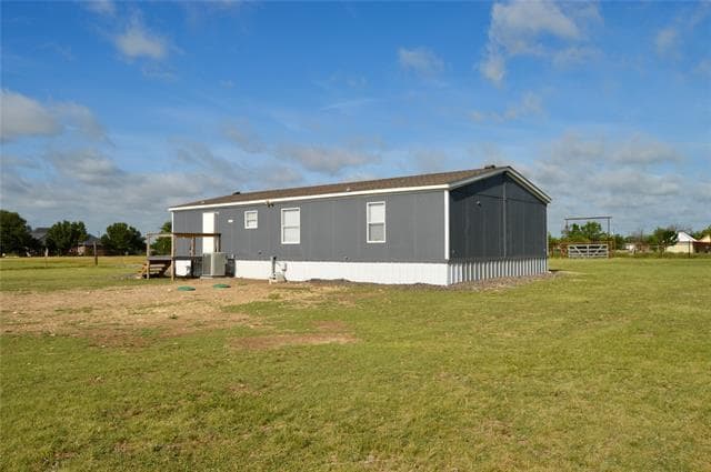 7755 Houston in Sanger, TX - Building Photo - Building Photo