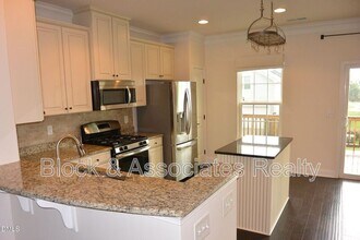 1014 Tender Dr in Apex, NC - Building Photo - Building Photo