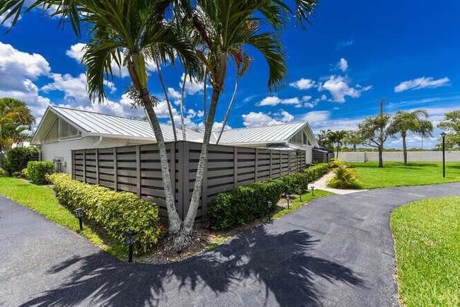 property at 1801 S US Hwy 1