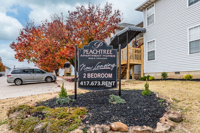 Peachtree Apartments in Webb City, MO - Building Photo - Building Photo