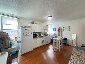 1248 S 10th St in Philadelphia, PA - Building Photo - Building Photo