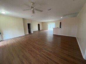 2585 Yuma Ave in North Port, FL - Building Photo - Building Photo