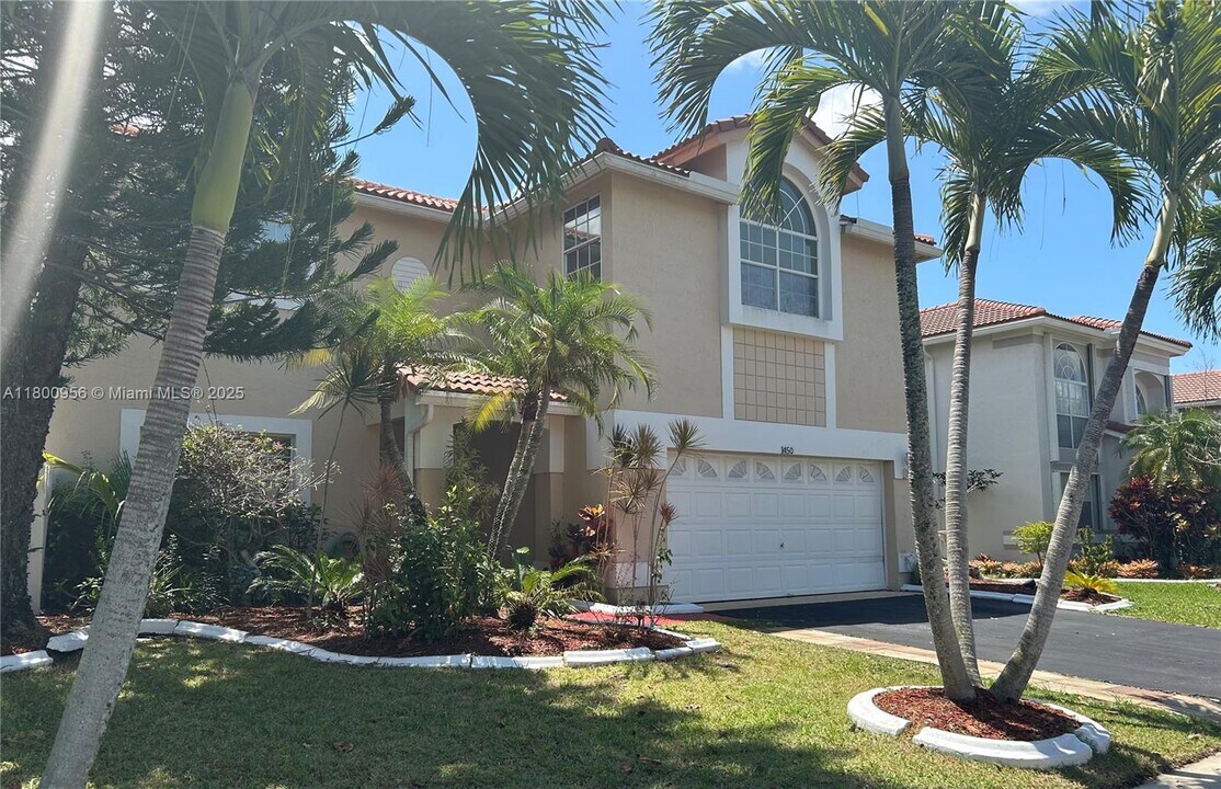 1450 NW 129th Ave in Sunrise, FL - Building Photo