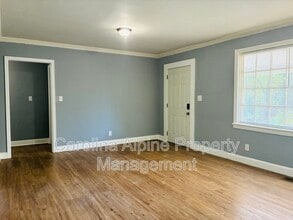 107 Chestnut St in Shelby, NC - Building Photo - Building Photo
