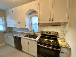 717 S Glendale Ave in Sioux Falls, SD - Building Photo - Building Photo