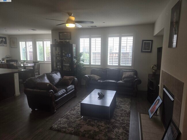 5342 Gramercy Cir in Fairfield, CA - Building Photo - Building Photo