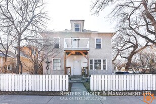 Pet Friendly Top Floor Apartment Near Down in Lethbridge, AB - Building Photo