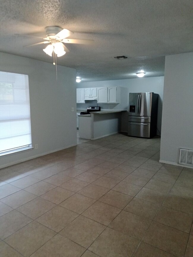 property at 6811 Oldham Dr