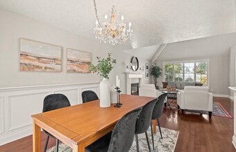 1406 SE Condor Pl in Gresham, OR - Building Photo - Building Photo