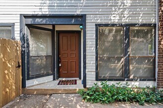 13357 Water Oak Ln in Austin, TX - Building Photo - Building Photo