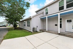 3701 Derbigny St in Metairie, LA - Building Photo