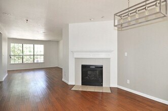 1510 Biltmore Ln in Irving, TX - Building Photo - Building Photo