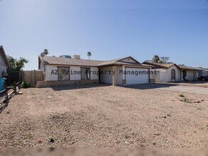 3629 E Blanche Dr in Phoenix, AZ - Foto de edificio - Building Photo