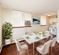 3609 Grand Ave S in Minneapolis, MN - Building Photo - Interior Photo