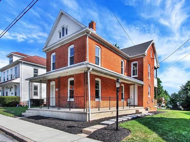 property at 558 Baer Ave