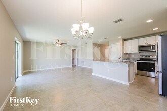 607 Lindbergh Wy in Davenport, FL - Building Photo - Building Photo