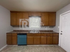 1921 Karen Dr in Macon, GA - Building Photo - Building Photo