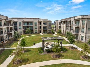 The Haywood Apartments in Austin, TX - Foto de edificio - Building Photo