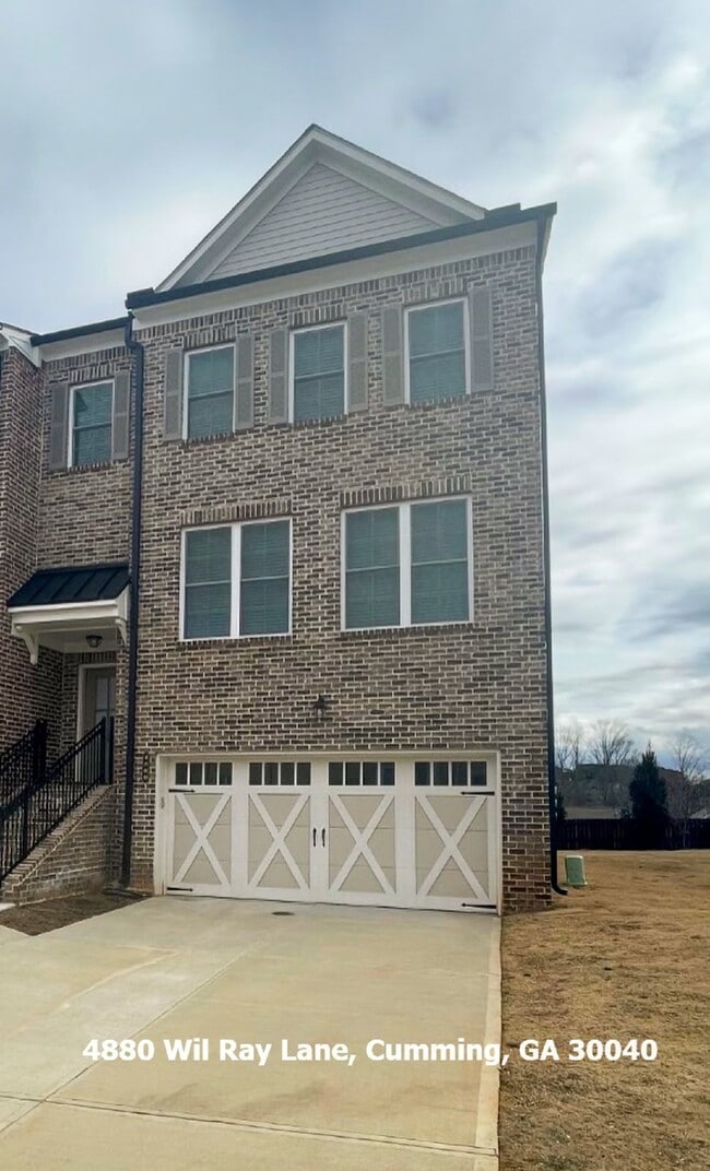 property at 4880 Wil Ray Ln