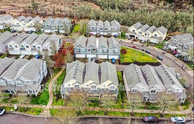 3212 NW Foxtail St in Corvallis, OR - Building Photo - Building Photo