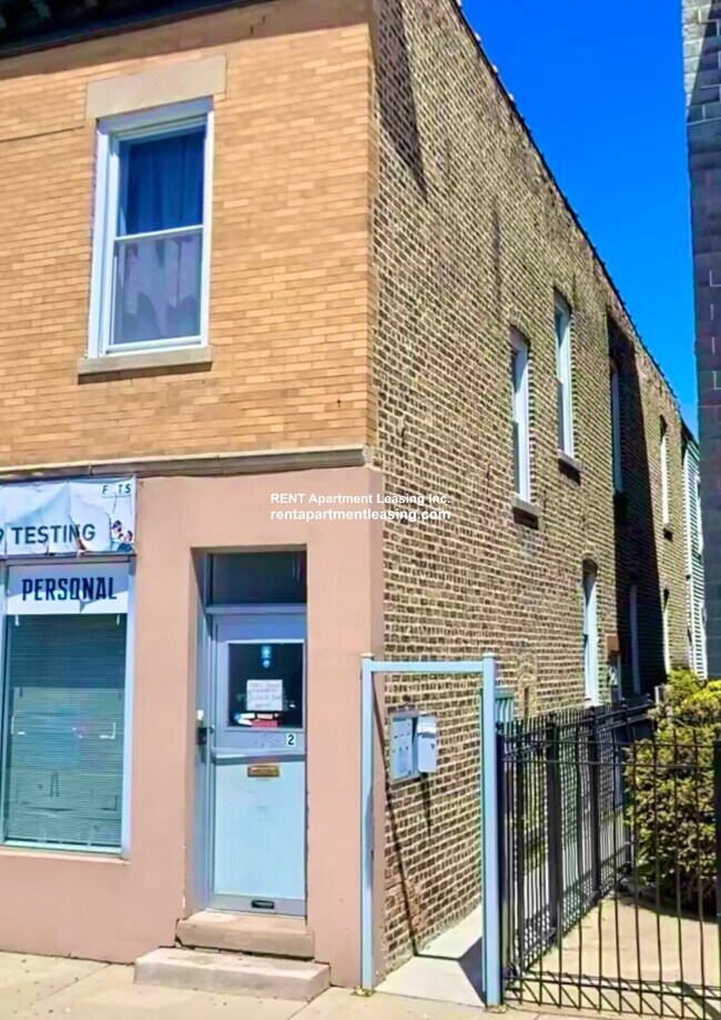 1744 W Foster Ave, Unit 1F