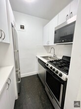 EAST 35 STREET in New York, NY - Building Photo - Building Photo