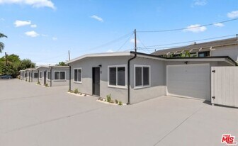 2658 Santa Ana Ave in Costa Mesa, CA - Building Photo