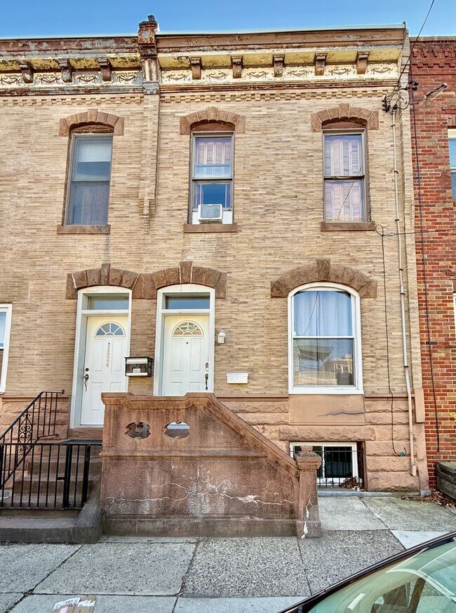 1626 Mifflin St in Philadelphia, PA - Building Photo - Building Photo